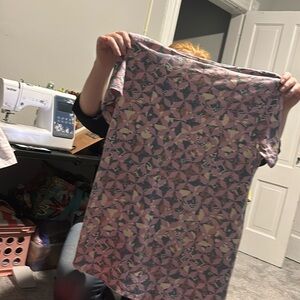 Perfect tee Lularoe